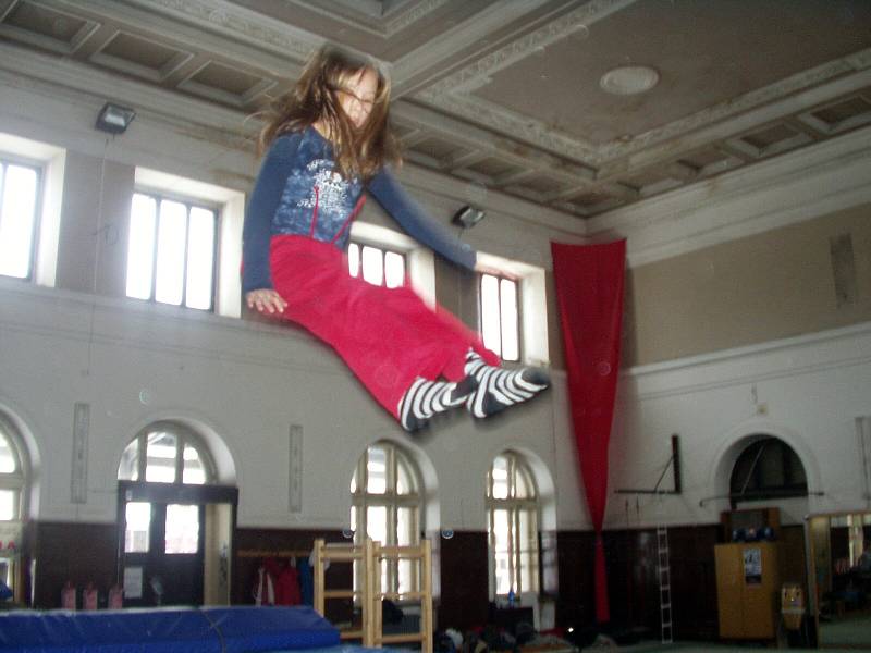 img00028.jpg